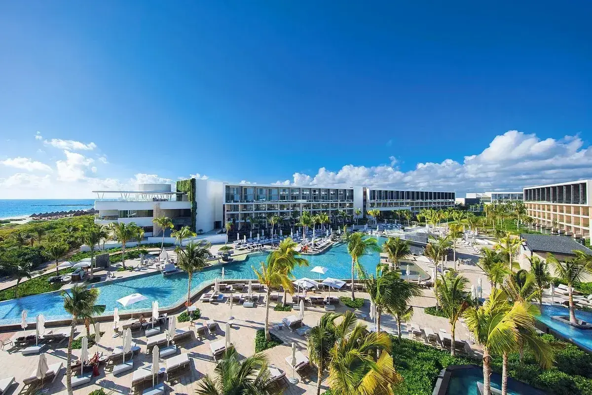 How to Get from the Cancun Airport to the TRS Coral Hotel Costa Mujeres